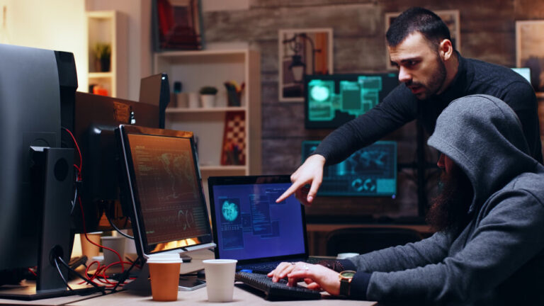 How Shor’s Algorithm and Grover’s Algorithm Could Change Cybersecurity How Shor's Algorithm and Grover's Algorithm Could Change Cybersecurity