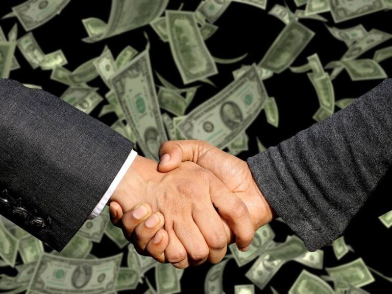 Top Ways Plaintiffs Use Financial Support During Ongoing Legal Cases Top Ways Plaintiffs Use Financial Support During Ongoing Legal Cases
